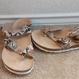 Womans sandals